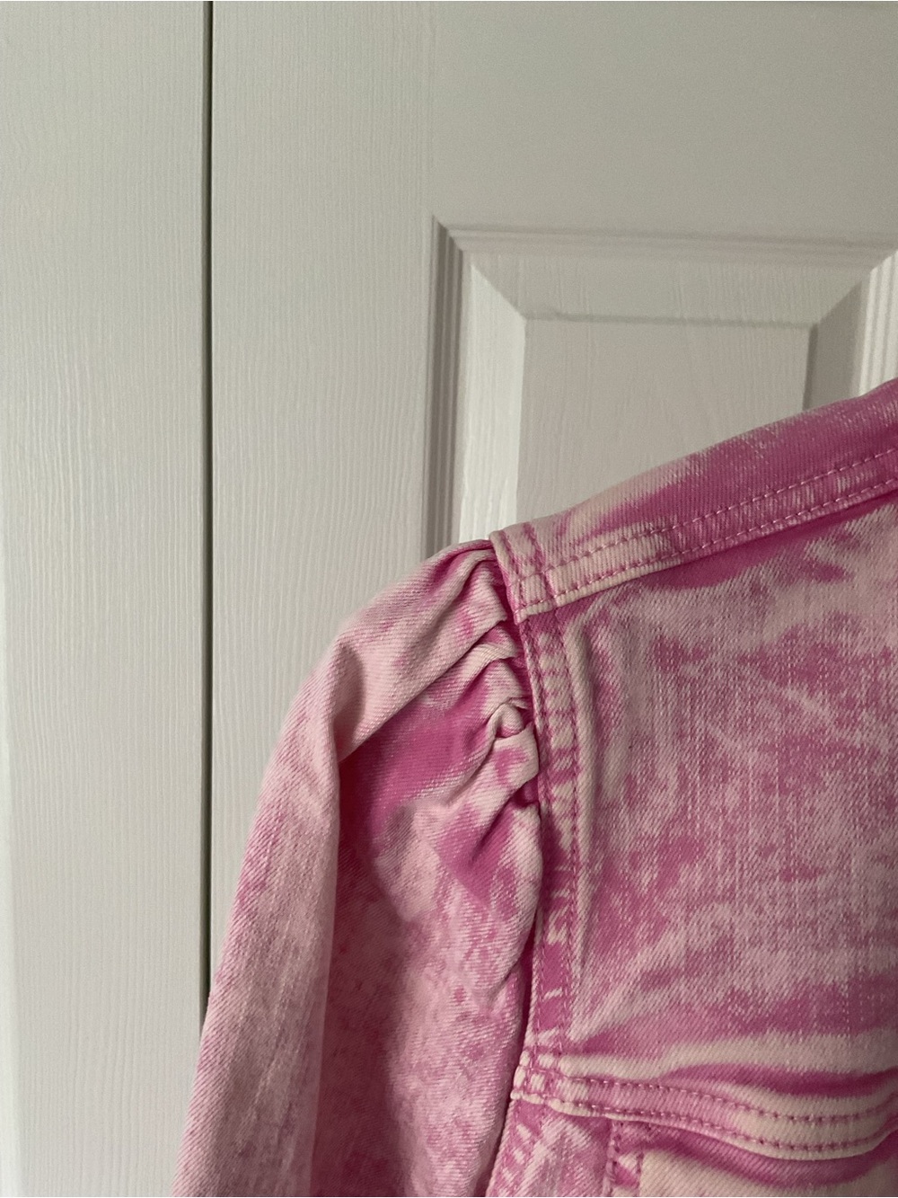 Candace Cameron Bure Pink Denim Jacket - Classic Button Front - Picture 5 of 6
